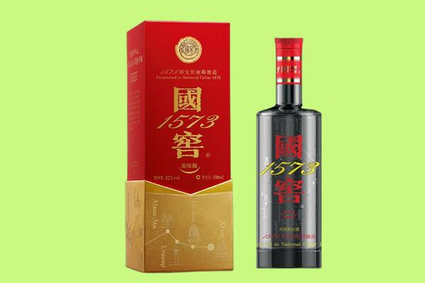 鄄城县回收国窖1573.jpg